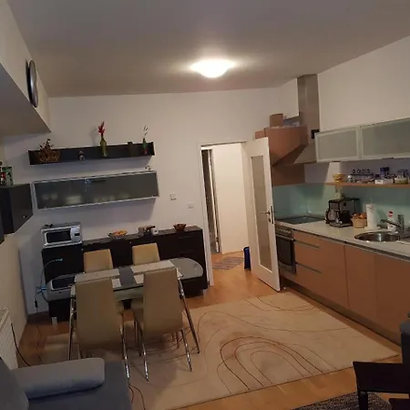 아파트 Apartman Zaza *